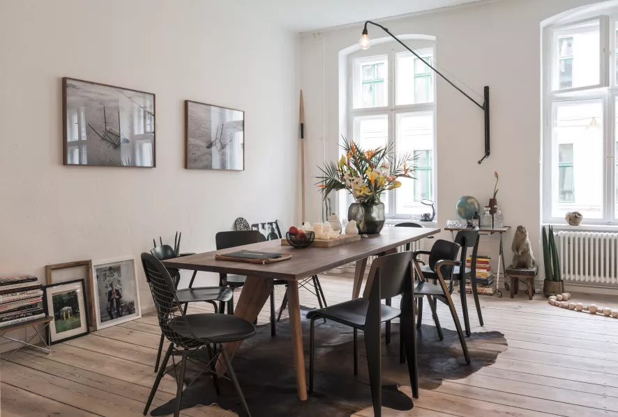 Vitra EM Table Tafel 200x90 Massief Eiken, Ecru 11 Vitra EM Table Tafel 200x90 Massief Eiken, Ecru - Afbeelding 11