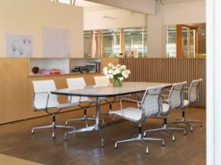 Vitra EA 107 Stoel Hopsak Nero, Onderstel Verchroomd 15 Vitra EA 107 Stoel Hopsak Nero, Onderstel Verchroomd -Vitra Verkoopwinkel x886x886 0296.jpg.pagespeed.ic .8sUy16SyxK