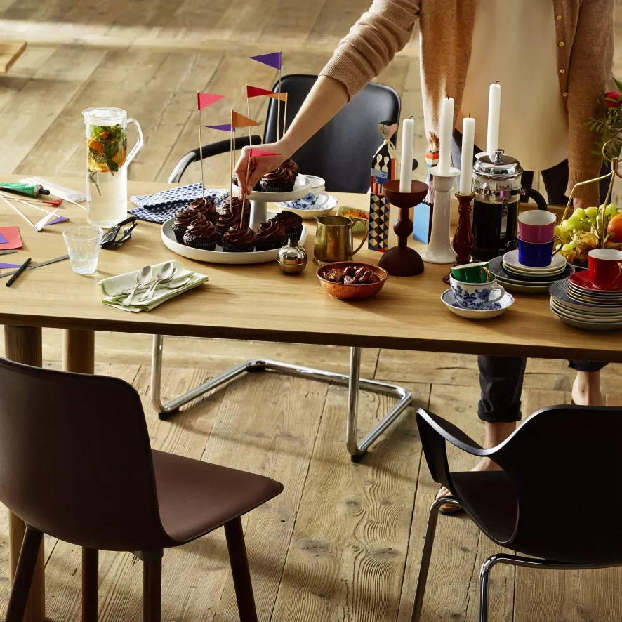 Vitra Rotary Tray Opberger Etagere Dark Brick 10 Vitra Rotary Tray Opberger Etagere Dark Brick - Afbeelding 10