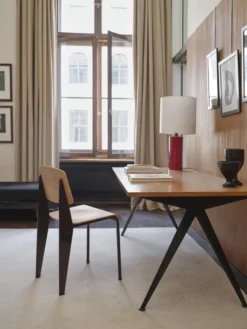 Vitra Standard Stoel Shell Light Oak, Base Blé Vert -Vitra Verkoopwinkel x886x886 3896124standardcompasdirectionmaster.jpg.pagespeed.ic .JzNcEo8V6H