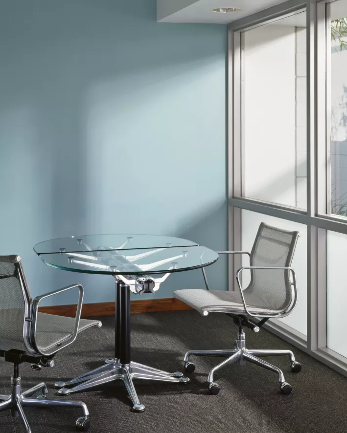 Vitra EA 117 Bureaustoel Hopsak Zwart, Verchroomd, Harde Wielen 12 Vitra EA 117 Bureaustoel Hopsak Zwart, Verchroomd, Harde Wielen - Afbeelding 12