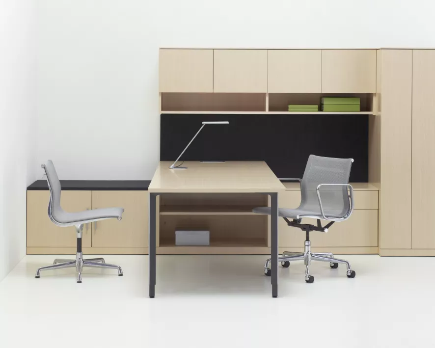 Vitra EA 117 Bureaustoel Hopsak Zwart, Verchroomd, Harde Wielen 13 Vitra EA 117 Bureaustoel Hopsak Zwart, Verchroomd, Harde Wielen - Afbeelding 13