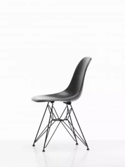 Vitra Eames DSR Fiberglass Stoel Zwart Onderstel, Parchment 23 Vitra Eames DSR Fiberglass Stoel Zwart Onderstel, Parchment -Vitra Verkoopwinkel x886x886 eames fiberglass chair dsr stoel met verchroomd onderstel11.jpg.pagespeed.ic .4qXbTckEuz