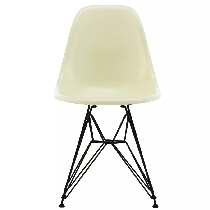 Vitra Eames DSR Fiberglass Stoel Zwart Onderstel, Parchment 1 Vitra Eames DSR Fiberglass Stoel Zwart Onderstel, Parchment