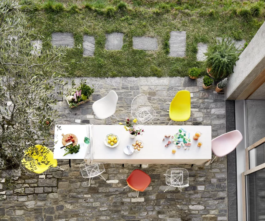 Vitra DSR Stoel, Kuip Granite Grey, Onderstel Wit Gepoedercoat 6 Vitra DSR Stoel, Kuip Granite Grey, Onderstel Wit Gepoedercoat - Afbeelding 6