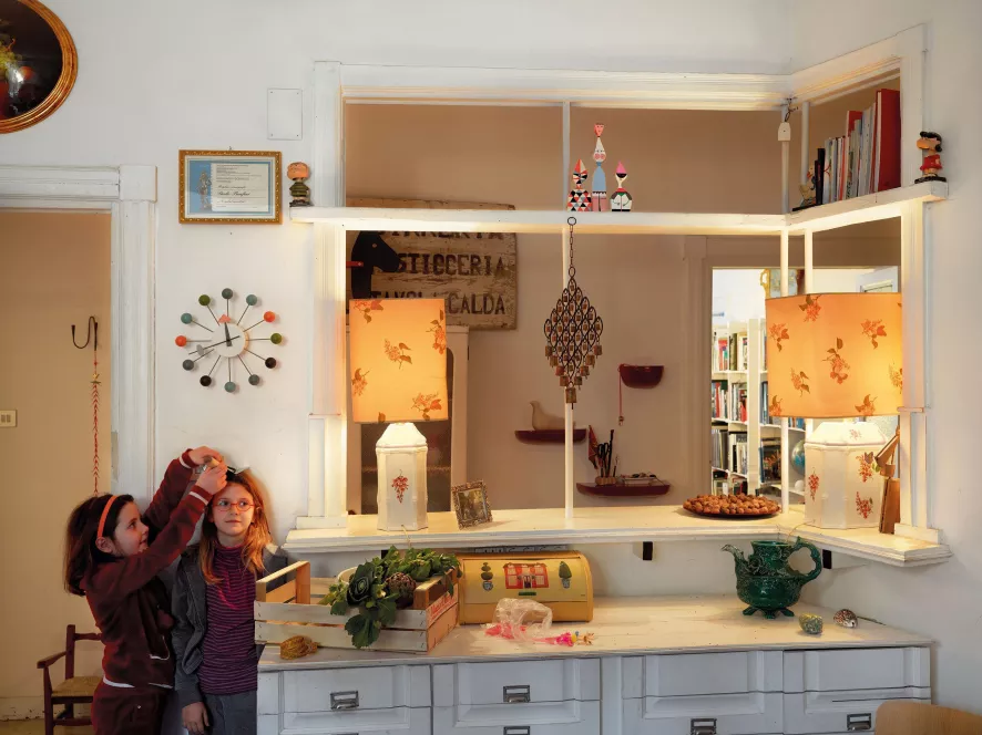 Vitra Ball Clock Klok Ø33 Cherry Wood 2 Vitra Ball Clock Klok Ø33 Cherry Wood - Afbeelding 2