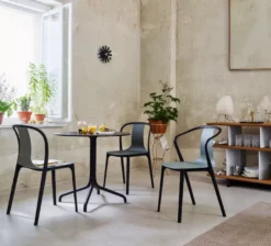 Vitra Belleville Armchair Stoel Diepzwart 16 Vitra Belleville Armchair Stoel Diepzwart -Vitra Verkoopwinkel x886x886 vitra belleville chair stoel sfeer 1.jpg.pagespeed.ic .9FiWhA27Xw 1