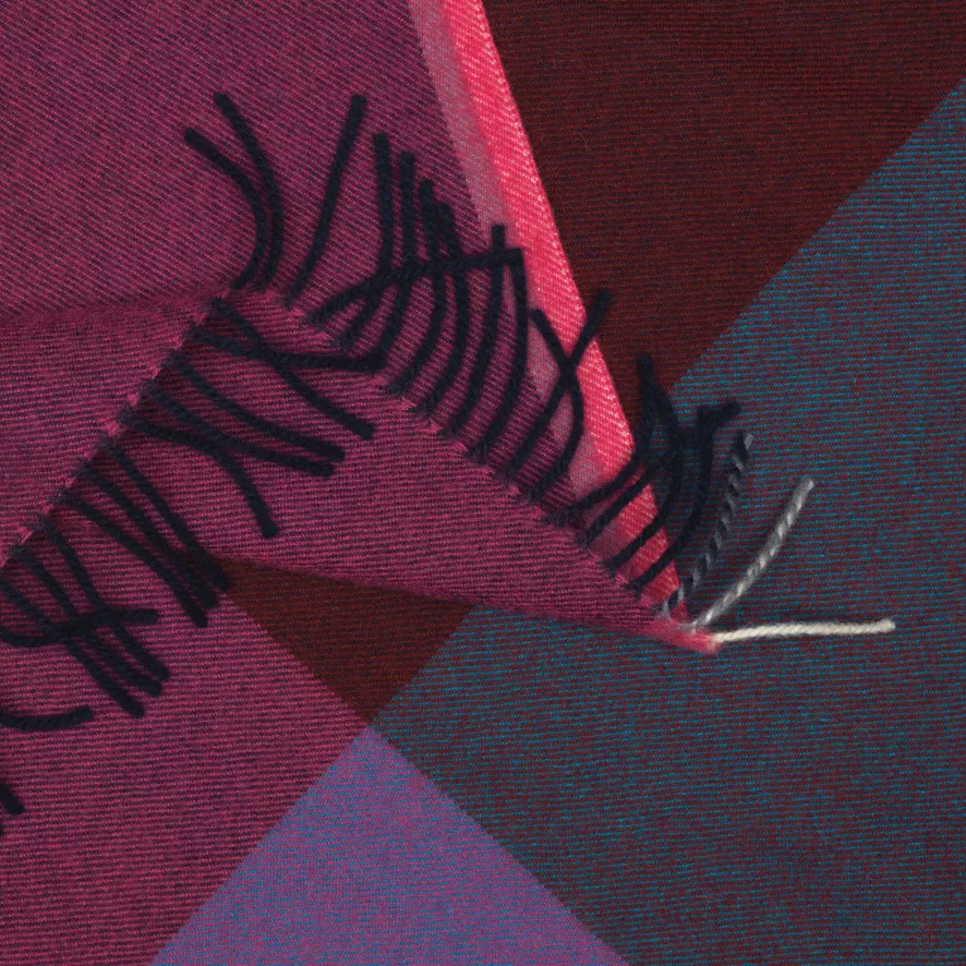 Vitra Colour Block Plaid 204x130 Bordeaux 9 Vitra Colour Block Plaid 204x130 Bordeaux - Afbeelding 9