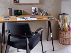 Vitra Fauteuil Direction Fauteuil Twill Blue, Prouve Blue, Arm Nat -Vitra Verkoopwinkel x886x886 vitra compas direction tafel sfeer5.jpg.pagespeed.ic .2fNc9a0oiN