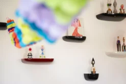 Vitra Corniches Wandplank Oranje Large 14 Vitra Corniches Wandplank Oranje Large -Vitra Verkoopwinkel x886x886 vitra corniches kast small medium large sfeer 3 2.jpg.pagespeed.ic .kk2UylHU0L 3