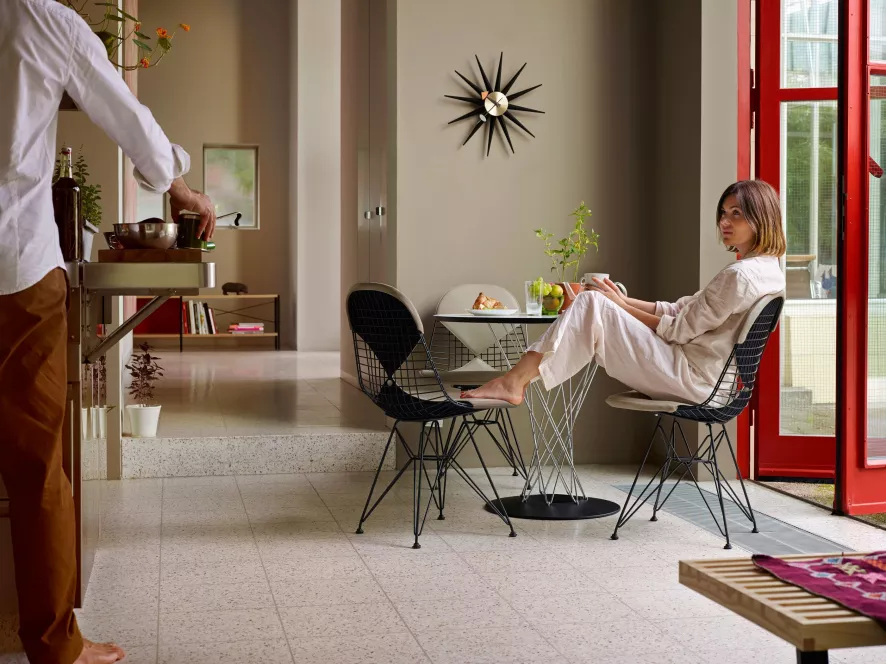 Vitra Dining Table Tafel Large 121 3 Vitra Dining Table Tafel Large 121 - Afbeelding 3