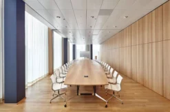 Vitra EA 104 Stoel Leder Nero, Onderstel Verchroomd 38 Vitra EA 104 Stoel Leder Nero, Onderstel Verchroomd -Vitra Verkoopwinkel x886x886 vitra ea 101 stoel zwart aluminium onderstel22.jpg.pagespeed.ic .fEIPGfRbTY