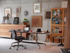 Vitra EA 117 Bureaustoel Hopsak Zwart, Verchroomd, Harde Wielen 21 Vitra EA 117 Bureaustoel Hopsak Zwart, Verchroomd, Harde Wielen -Vitra Verkoopwinkel x886x886 vitra ea 117 stoel sfeer 2.jpg.pagespeed.ic .Fjome9Rtd0