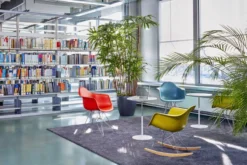 Vitra Eames DAR Stoel Verchroomd Onderstel, Zacht Rose 17 Vitra Eames DAR Stoel Verchroomd Onderstel, Zacht Rose -Vitra Verkoopwinkel x886x886 vitra eames dar stoel verchroomd onderstel.jpg.pagespeed.ic .vyAgPQjPUv