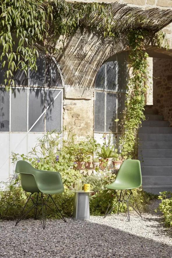 Vitra Eames DAR Stoel Zwart Gepoedercoat Onderstel, Poppy Red 6 Vitra Eames DAR Stoel Zwart Gepoedercoat Onderstel, Poppy Red - Afbeelding 6