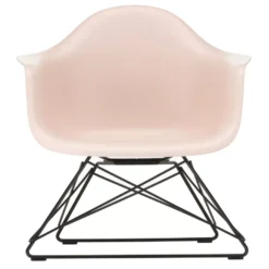 Vitra Eames LAR Loungestoel Zwart Onderstel, Zacht Rose