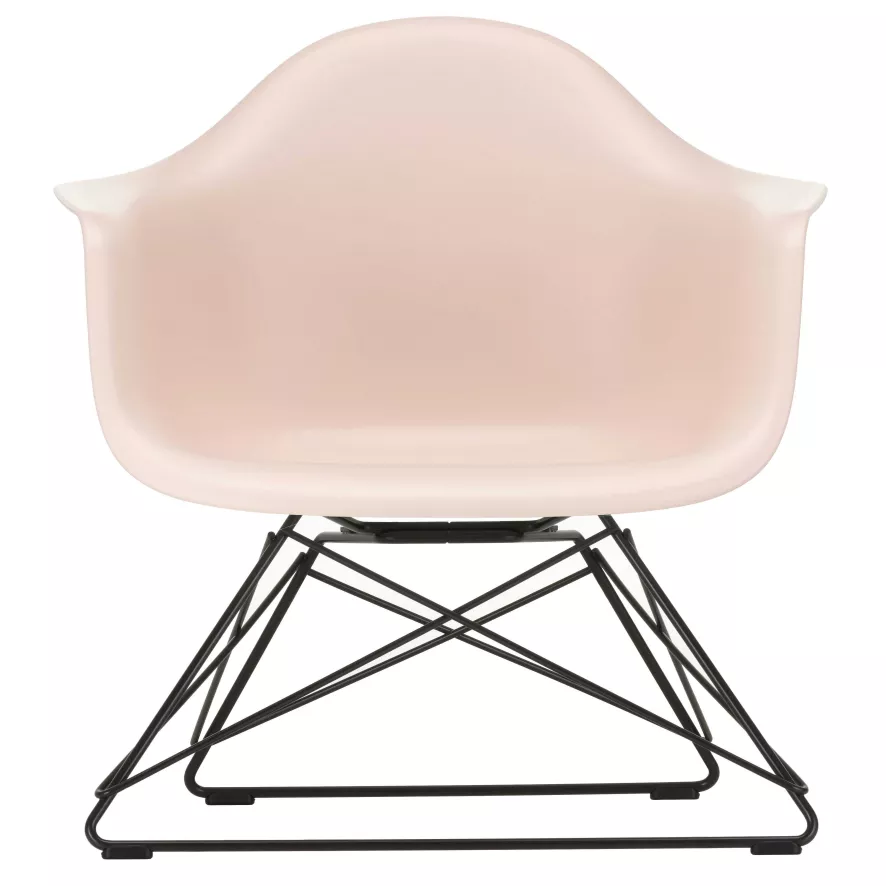 Vitra Eames LAR Loungestoel Zwart Onderstel, Zacht Rose 1 Vitra Eames LAR Loungestoel Zwart Onderstel, Zacht Rose