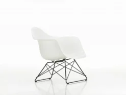 Vitra Eames LAR Loungestoel Zwart Onderstel, Zacht Rose 16 Vitra Eames LAR Loungestoel Zwart Onderstel, Zacht Rose -Vitra Verkoopwinkel x886x886 vitra eames lar loungestoel15.jpg.pagespeed.ic .HXFIlak1MT 2