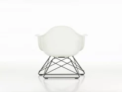 Vitra Eames LAR Loungestoel Zwart Onderstel, Wit 19 Vitra Eames LAR Loungestoel Zwart Onderstel, Wit -Vitra Verkoopwinkel x886x886 vitra eames lar loungestoel17.jpg.pagespeed.ic .HPWDMazrzK