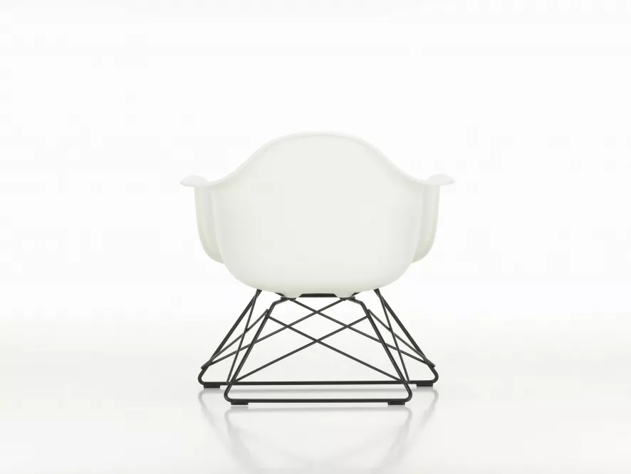 Vitra Eames LAR Loungestoel Zwart Onderstel, Zeeblauw 8 Vitra Eames LAR Loungestoel Zwart Onderstel, Zeeblauw - Afbeelding 8