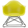 Vitra Eames LAR Loungestoel Zwart Onderstel, Mosterdgeel