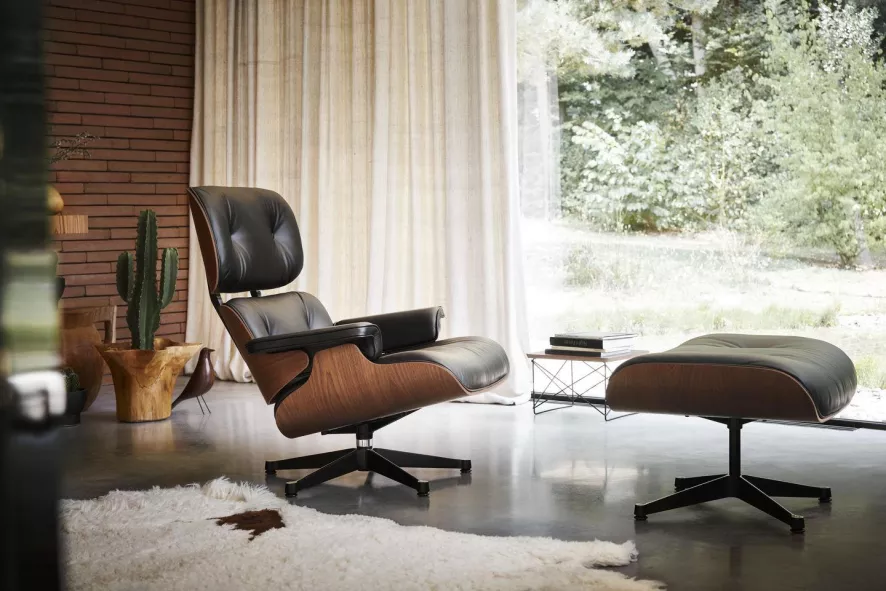Vitra Eames Lounge Chair Met Ottoman Fauteuil (klassieke Afmetingen) Zwart 3 Vitra Eames Lounge Chair Met Ottoman Fauteuil (klassieke Afmetingen) Zwart - Afbeelding 3