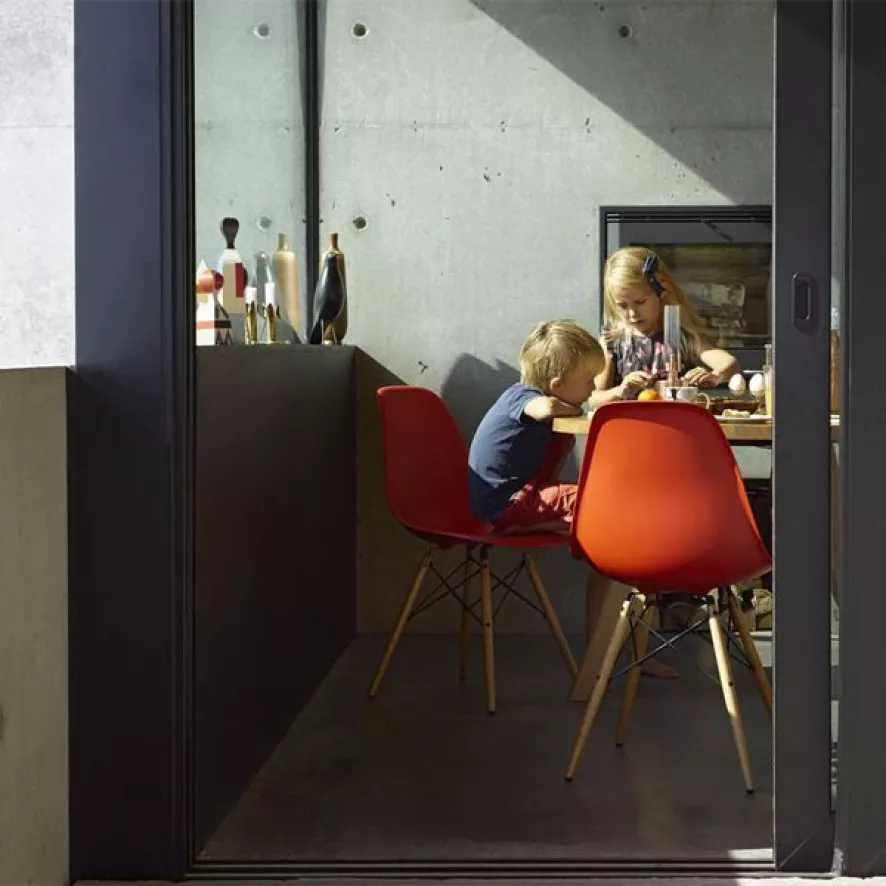 Vitra Eames DSX Stoel Verchroomd Onderstel, Poppy Red 5 Vitra Eames DSX Stoel Verchroomd Onderstel, Poppy Red - Afbeelding 5