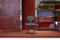 Vitra Eames Storage Unit 4 HE Boekenkast 9 Vitra Eames Storage Unit 4 HE Boekenkast -Vitra Verkoopwinkel x886x886 vitra esu kast 4 he sfeer 1.jpg.pagespeed.ic .QpsFWAG4II