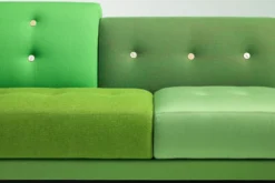 Vitra Polder Bank Rood Armleuning Rechts 23 Vitra Polder Bank Rood Armleuning Rechts -Vitra Verkoopwinkel x886x886 vitra polder sofa compact bank groen detail 1.jpg.pagespeed.ic .P9AXsoD0LF 4
