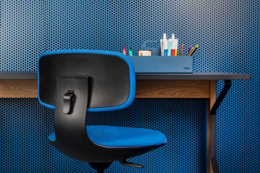 Vitra Rookie Bureaustoel Low Pink/Sierragrey, Grijs Onderstel 3 Vitra Rookie Bureaustoel Low Pink/Sierragrey, Grijs Onderstel - Afbeelding 3