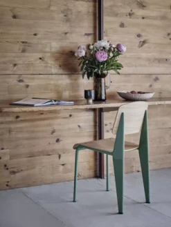 Vitra Standard Stoel Shell Light Oak, Base Blé Vert -Vitra Verkoopwinkel x886x886 vitra standard stoel8.jpg.pagespeed.ic . v3dPe2LZA