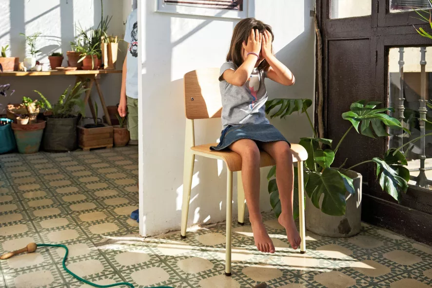 Vitra Standard SP Stoel Shell Warmgrey, Base Gris Vermeer 6 Vitra Standard SP Stoel Shell Warmgrey, Base Gris Vermeer - Afbeelding 6