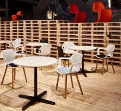 Vitra Super Fold Table Ronde Tafel Volkern Wit 80 -Vitra Verkoopwinkel x886x886 vitra super fold table tafel sfeer 4.jpg.pagespeed.ic .ucM056zcOp 1